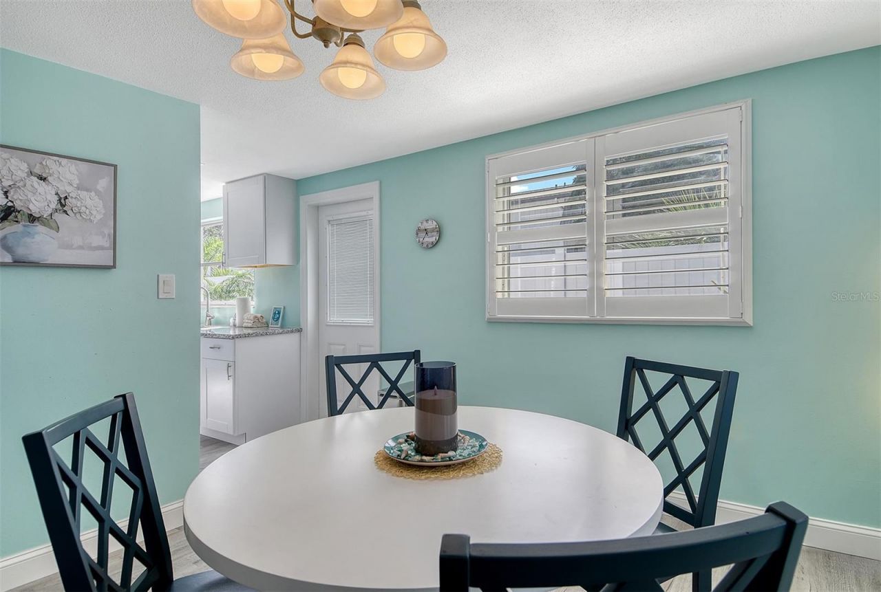 6020 Midnight Pass Road, Unit 42, Sarasota, FL 34242 Photo