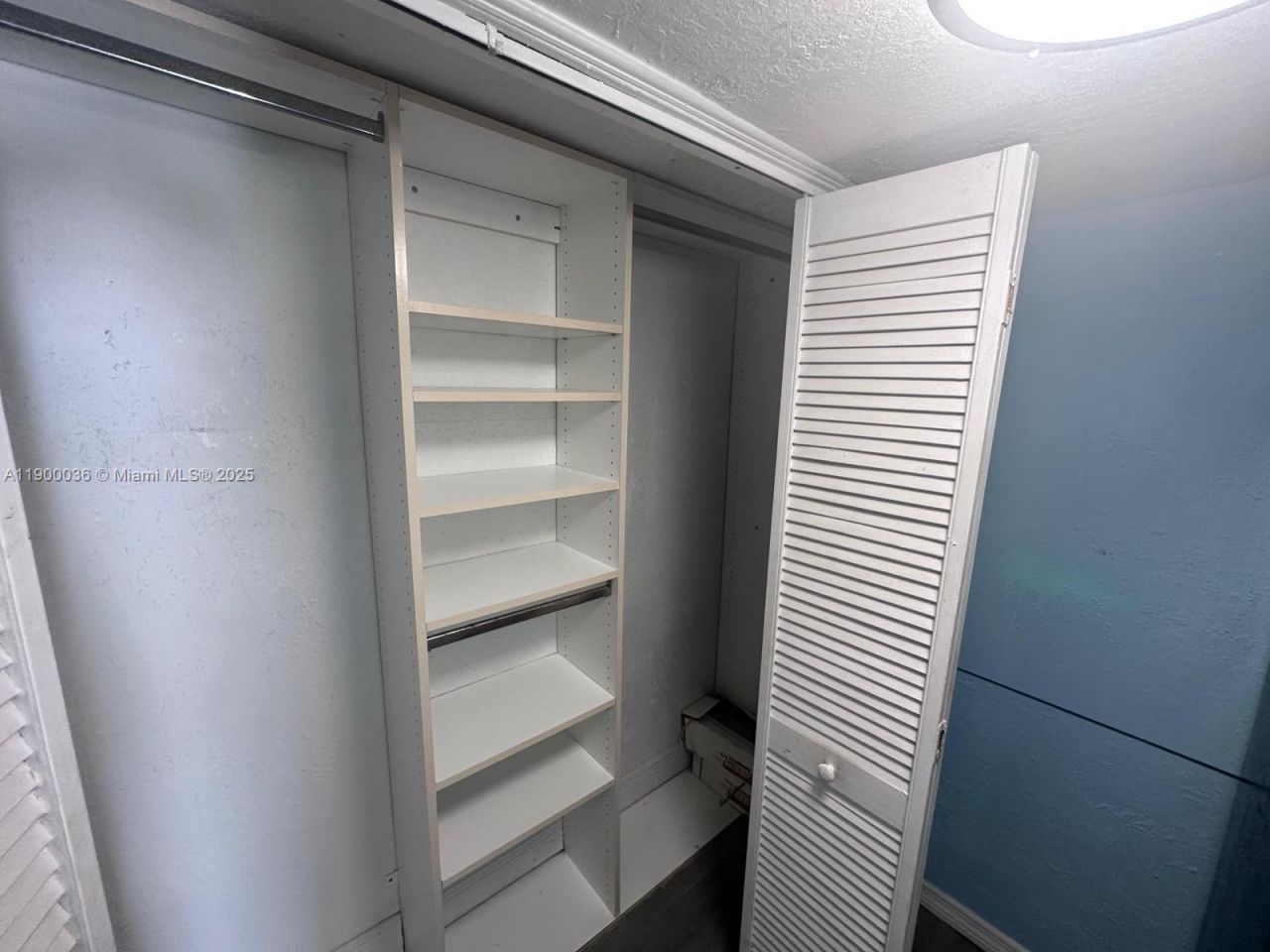 26 Diplomat Pkwy, Unit 2342, Hallandale Beach, FL 33009 Photo