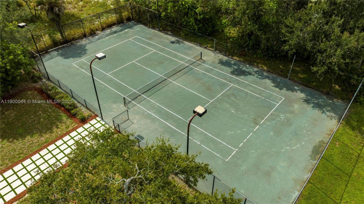 2827 S Indian River Dr, Fort Pierce, FL 34982 Photo