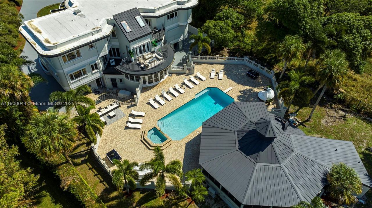 2827 S Indian River Dr, Fort Pierce, FL 34982 Photo