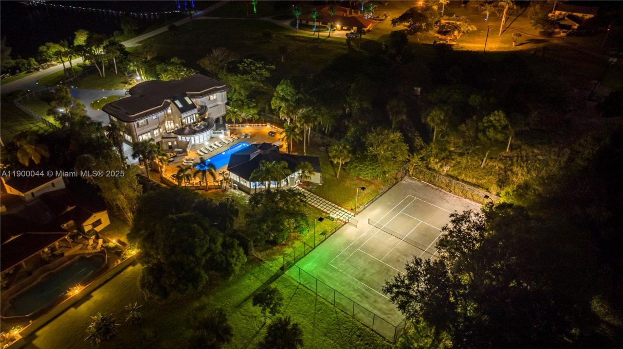 2827 S Indian River Dr, Fort Pierce, FL 34982 Photo