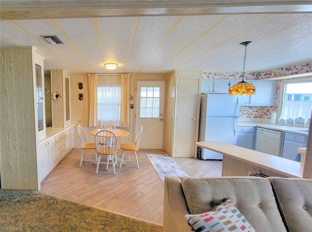 10 Hay St, Alva, FL 33920 Photo