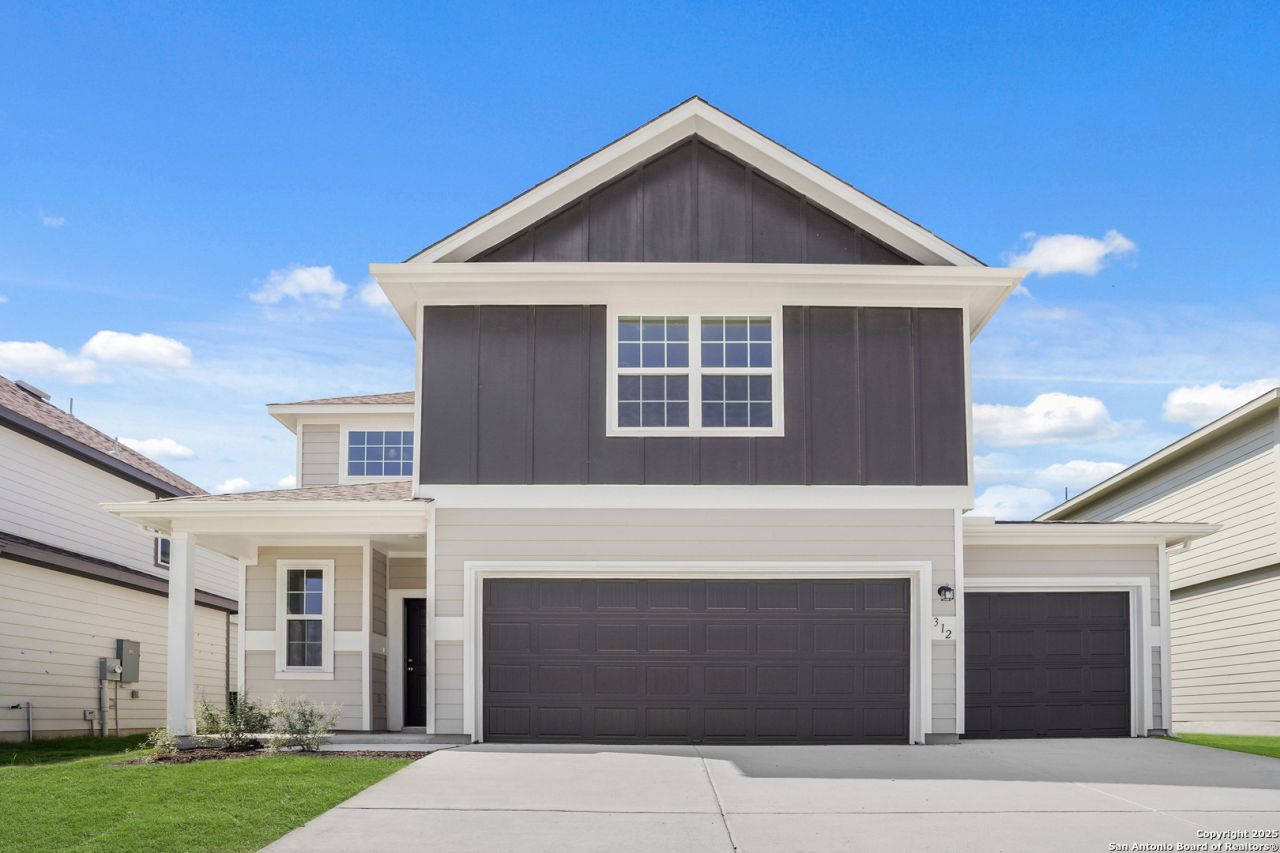 312 Angus Drive, Seguin, TX 78155 Main Photo