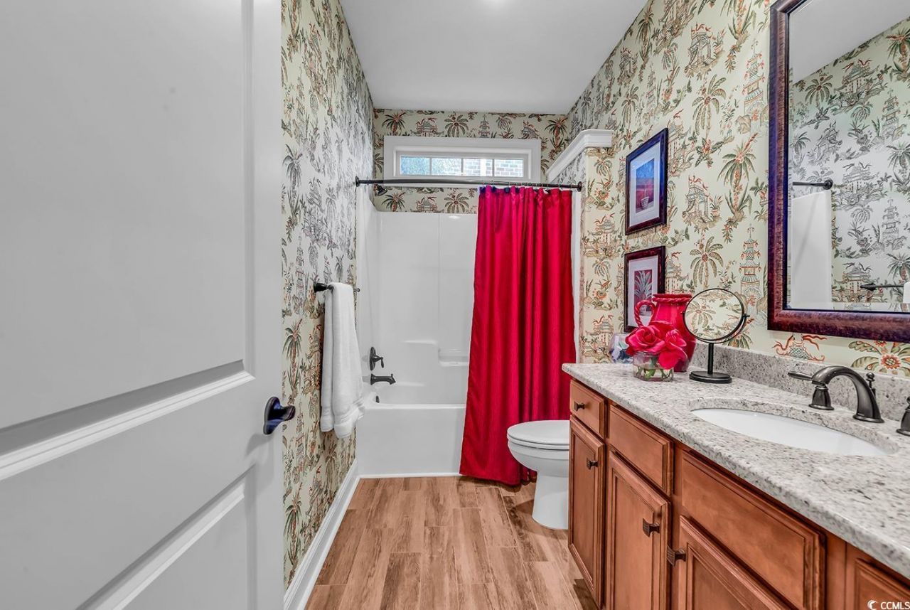 956 Corrado St. Photo 28