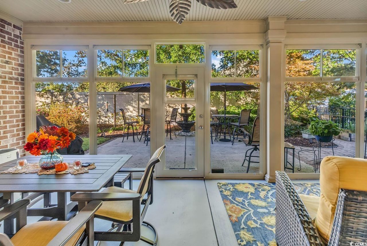 956 Corrado St. Photo 30