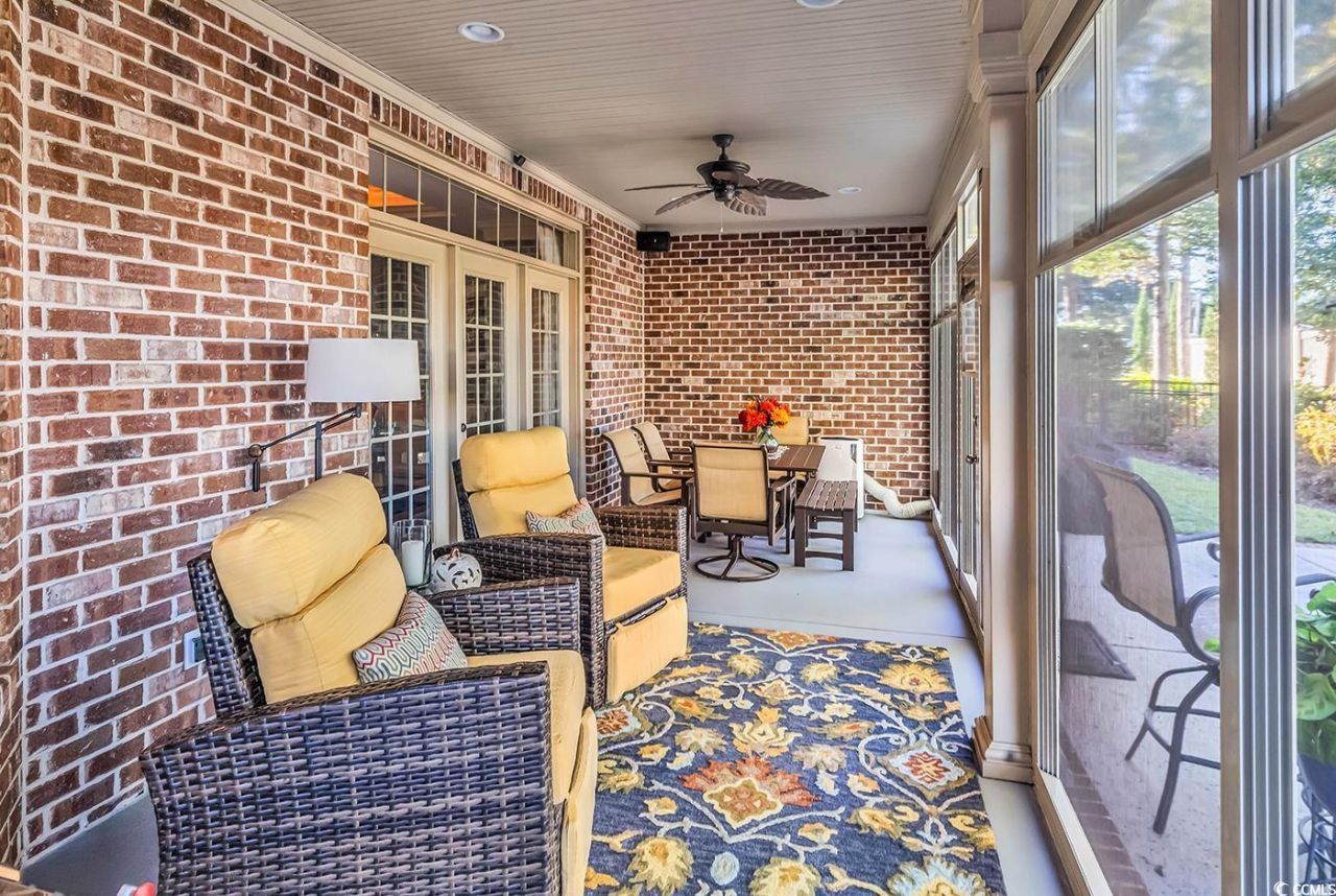 956 Corrado St. Photo 32