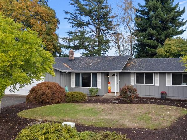1328 Alberta Av E, Monmouth, OR 97361