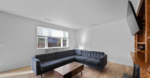 8451 Seal Beach Drive, Reno, NV 89506 Photo