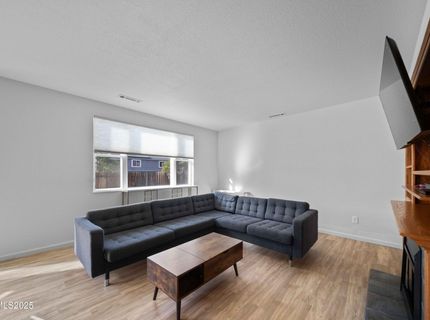 8451 Seal Beach Drive, Reno, NV 89506 Photo