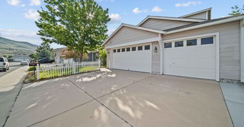 8451 Seal Beach Drive, Reno, NV 89506 Photo