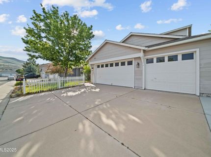 8451 Seal Beach Drive, Reno, NV 89506 Photo