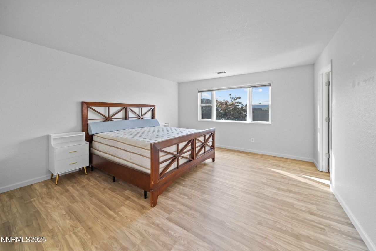 8451 Seal Beach Drive, Reno, NV 89506 Photo