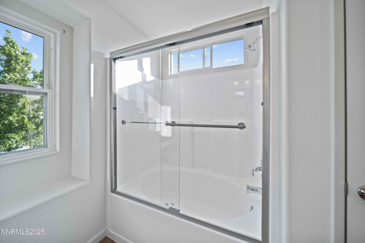 8451 Seal Beach Drive, Reno, NV 89506 Photo