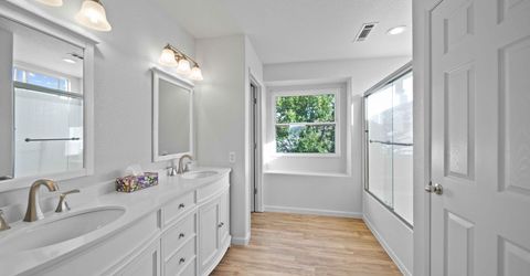 8451 Seal Beach Drive, Reno, NV 89506 Photo