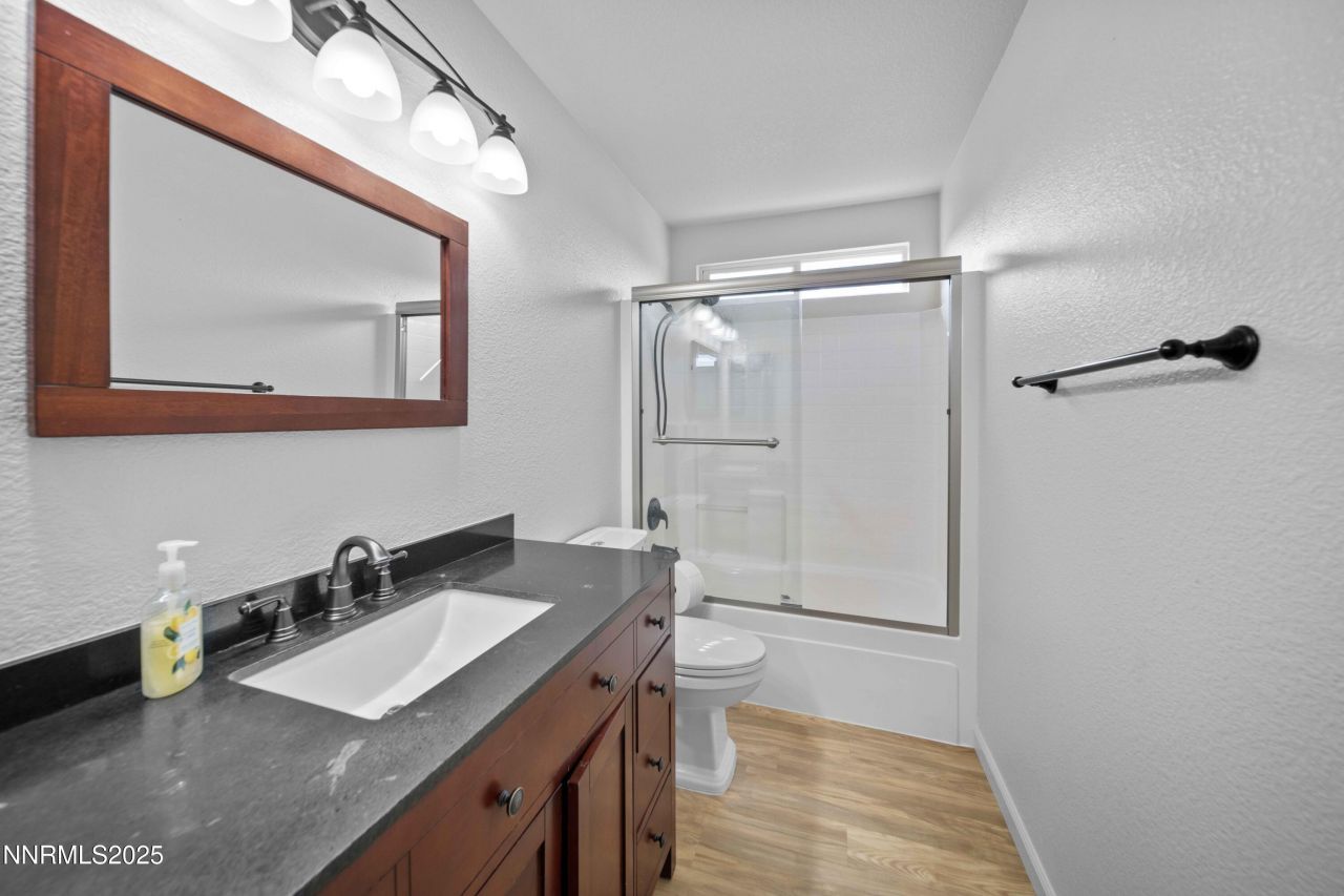 8451 Seal Beach Drive, Reno, NV 89506 Photo