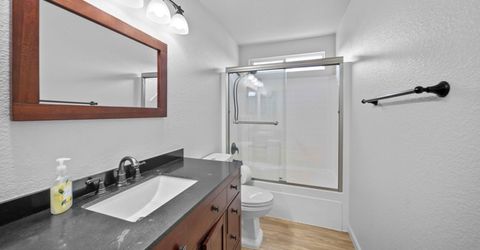 8451 Seal Beach Drive, Reno, NV 89506 Photo