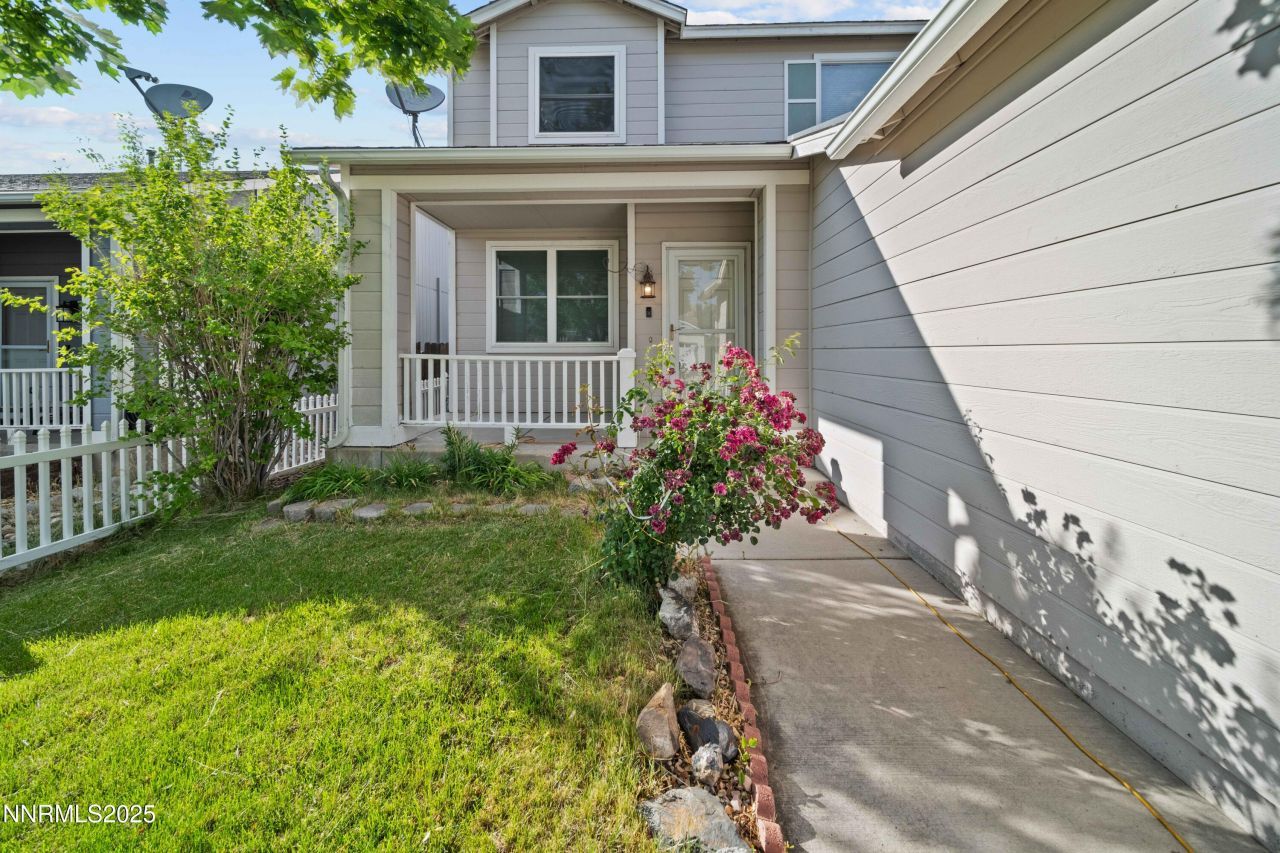 8451 Seal Beach Drive, Reno, NV 89506 Photo