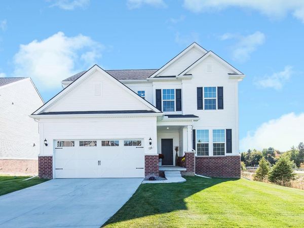 720 Risdon Trail S, Saline, MI 48176