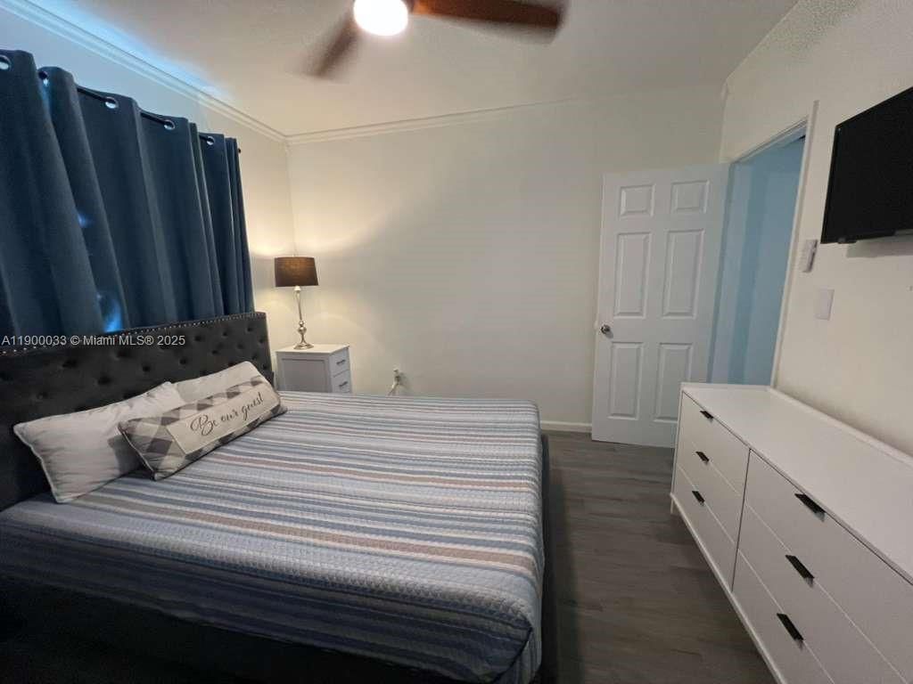 1430 NE 149th St, Miami, FL 33161 Photo