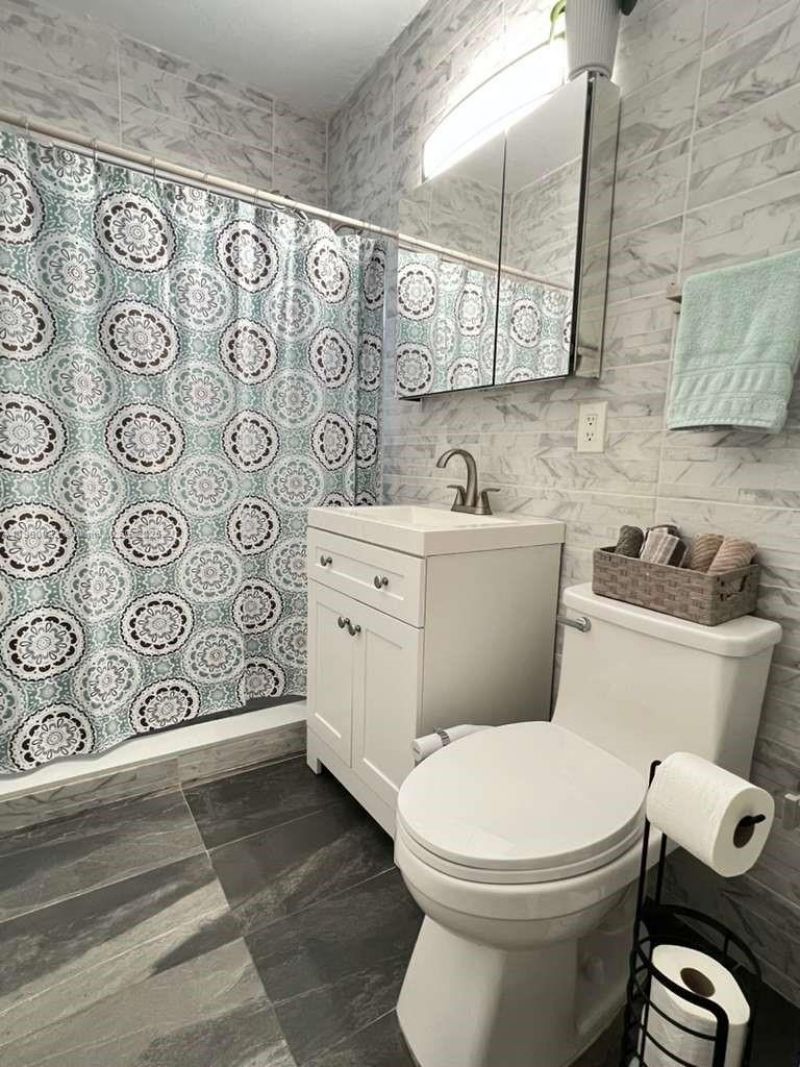 1430 NE 149th St, Miami, FL 33161 Photo