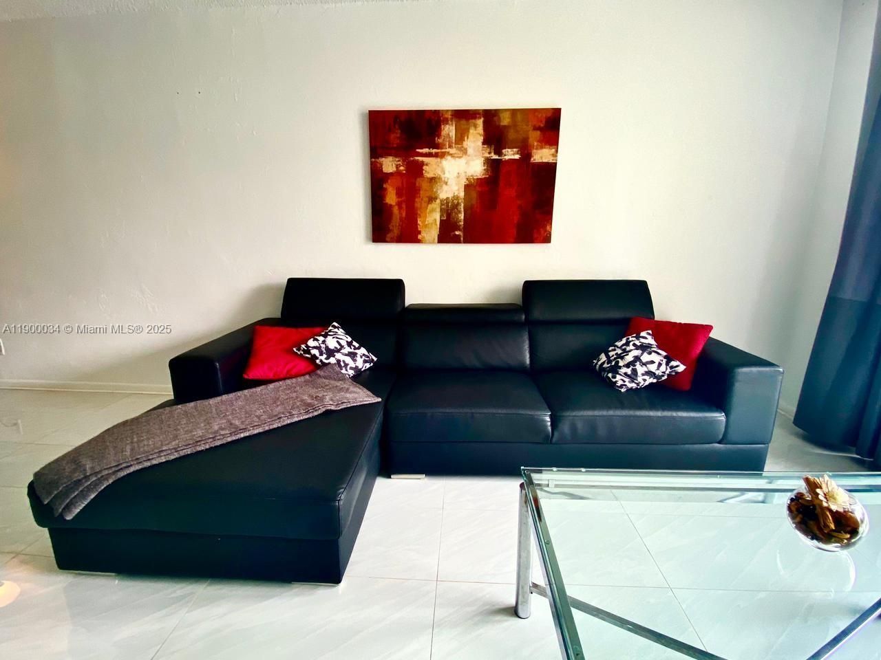 19370 Collins Ave, Unit 415, Sunny Isles Beach, FL 33160 Photo