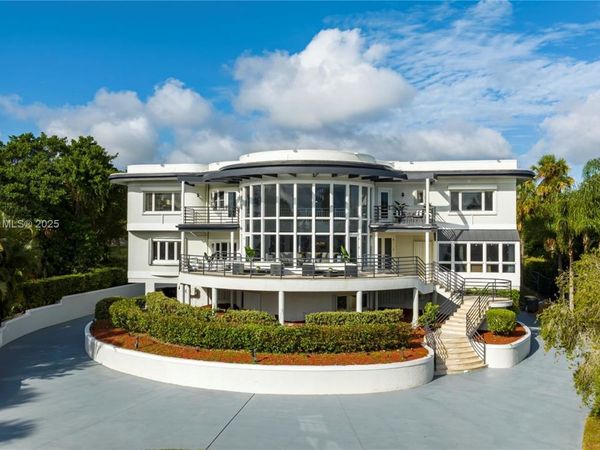 2827 S Indian River Dr, Fort Pierce, FL 34982