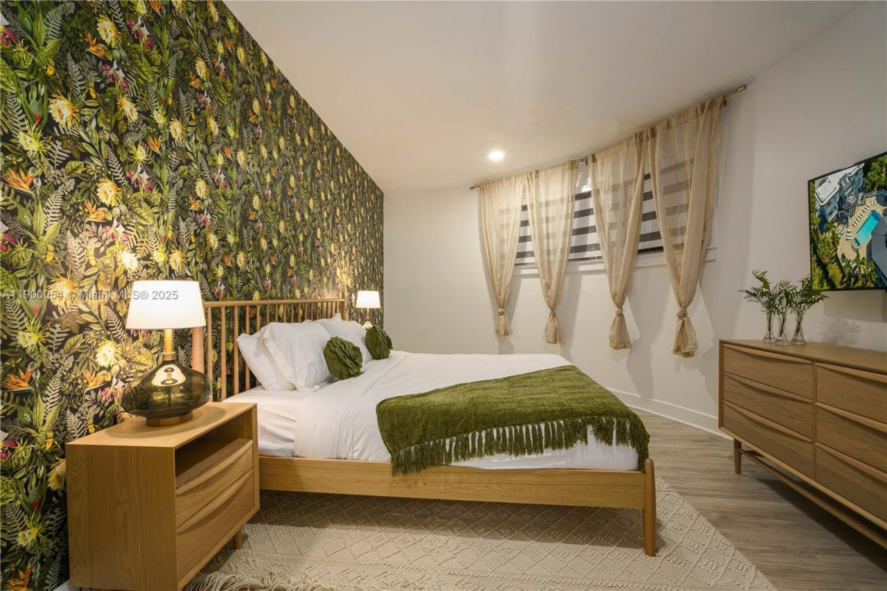 2827 S Indian River Dr, Fort Pierce, FL 34982 Photo