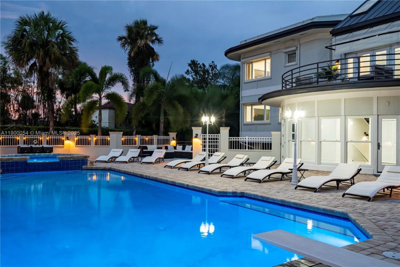 2827 S Indian River Dr, Fort Pierce, FL 34982 Photo