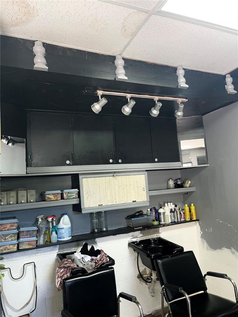 300 N Westmoreland Drive, Orlando, FL 32805 Photo