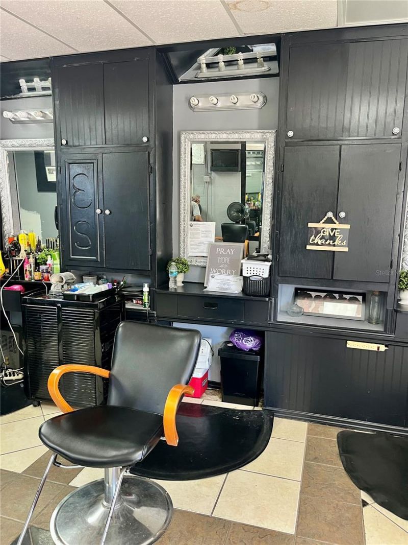 300 N Westmoreland Drive, Orlando, FL 32805 Photo