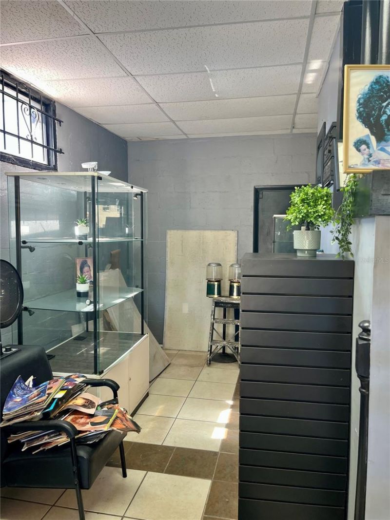 300 N Westmoreland Drive, Orlando, FL 32805 Photo