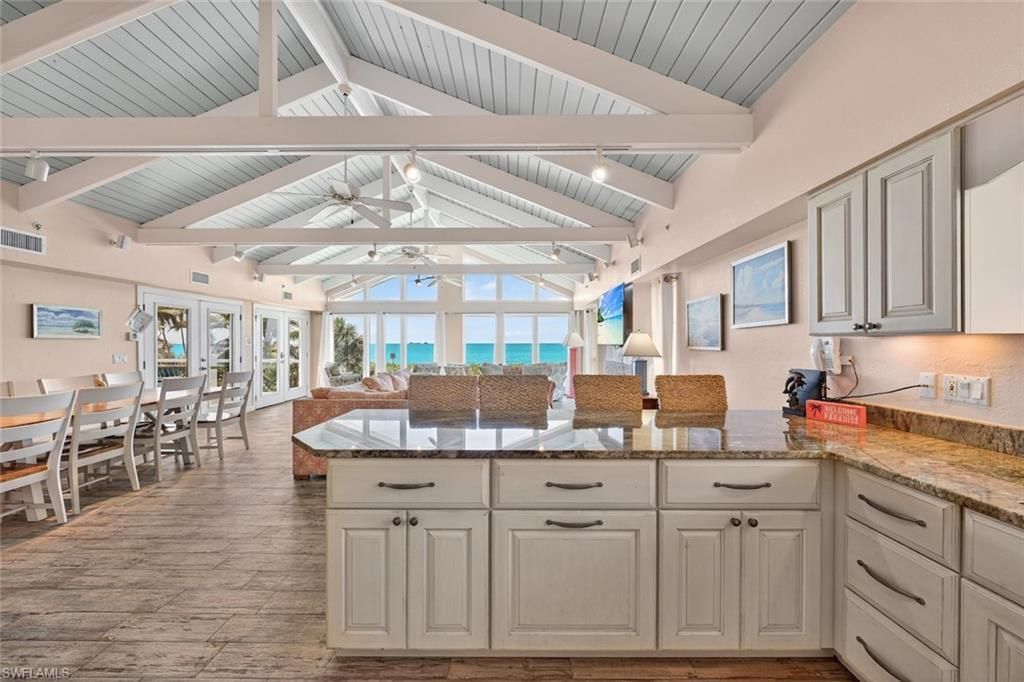 15301 Captiva Dr, Captiva, FL 33924 Photo