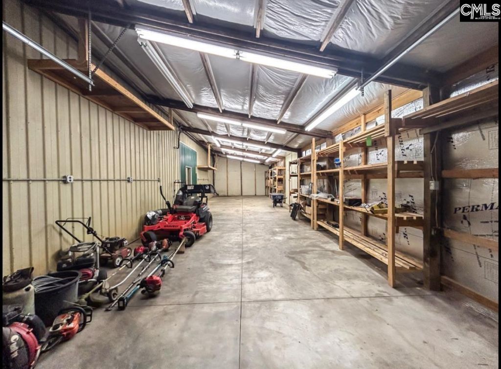 1901 Hollingshed Road Photo 4