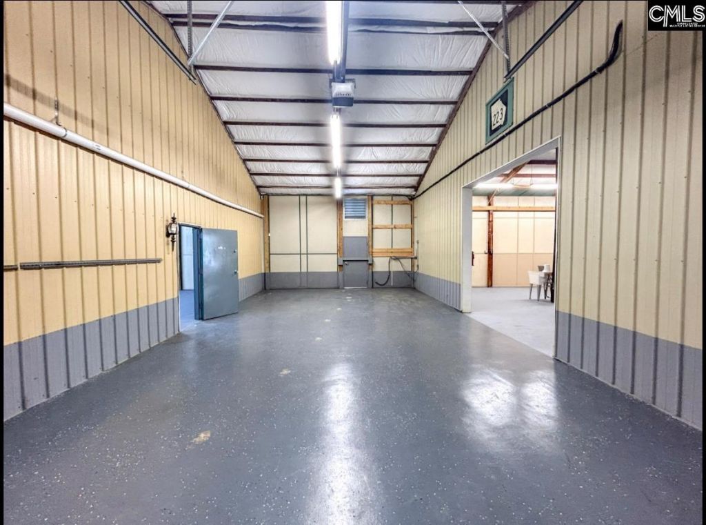 1901 Hollingshed Road Photo 6