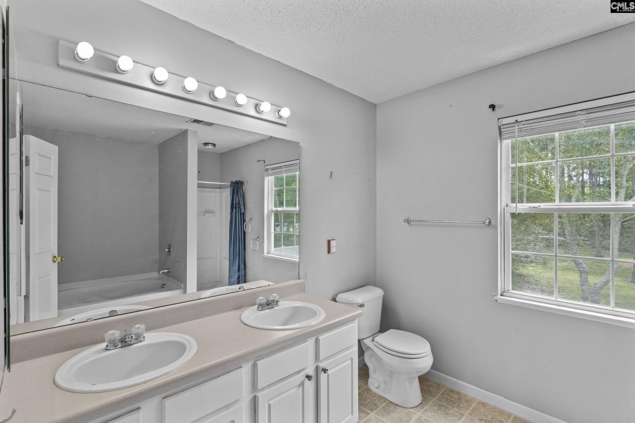 472 Ridgehill Photo 19