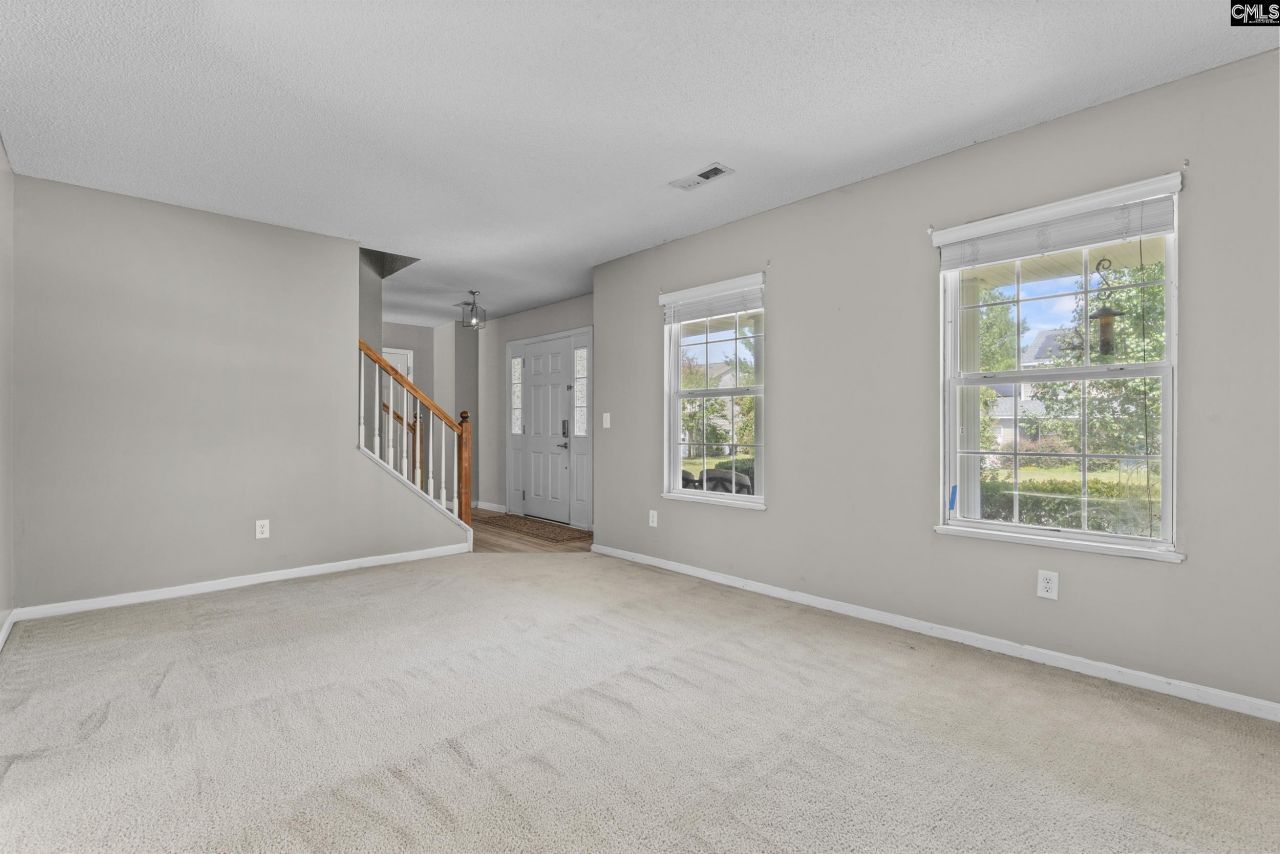 472 Ridgehill Photo 8