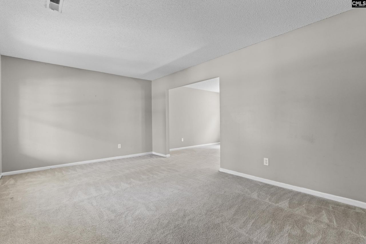 472 Ridgehill Photo 9