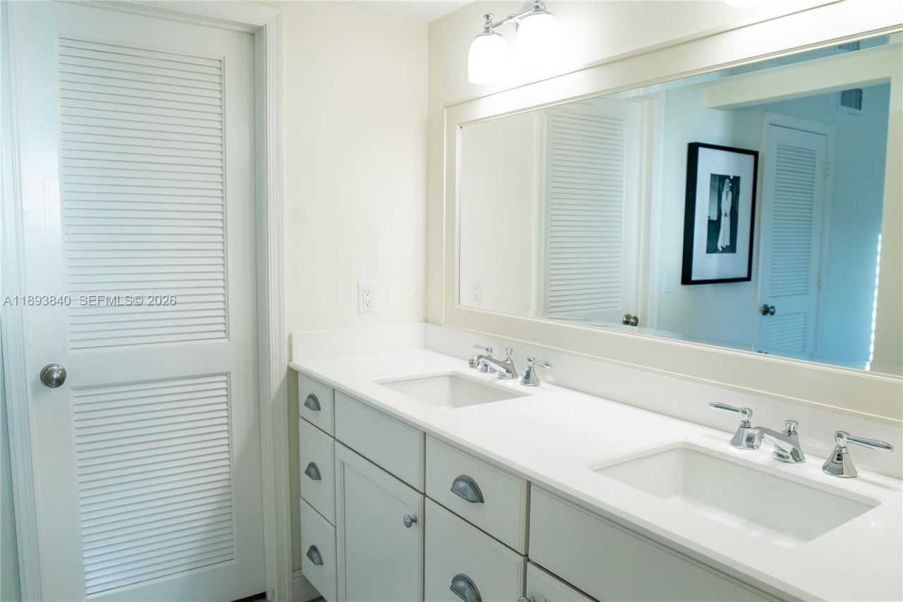 17081 Waterbend Dr, Unit 227, Jupiter, FL 33477 Photo