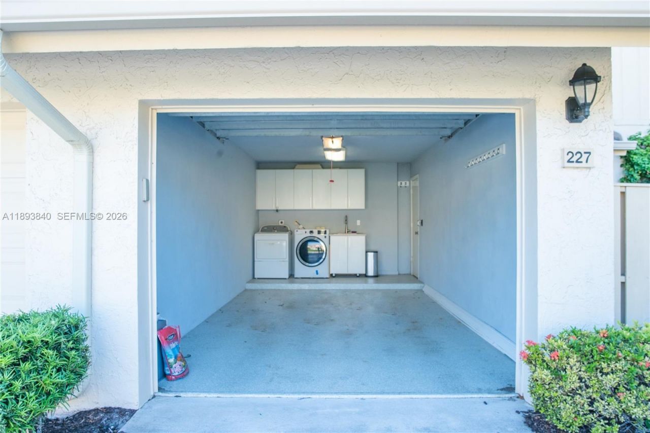 17081 Waterbend Dr, Unit 227, Jupiter, FL 33477 Photo