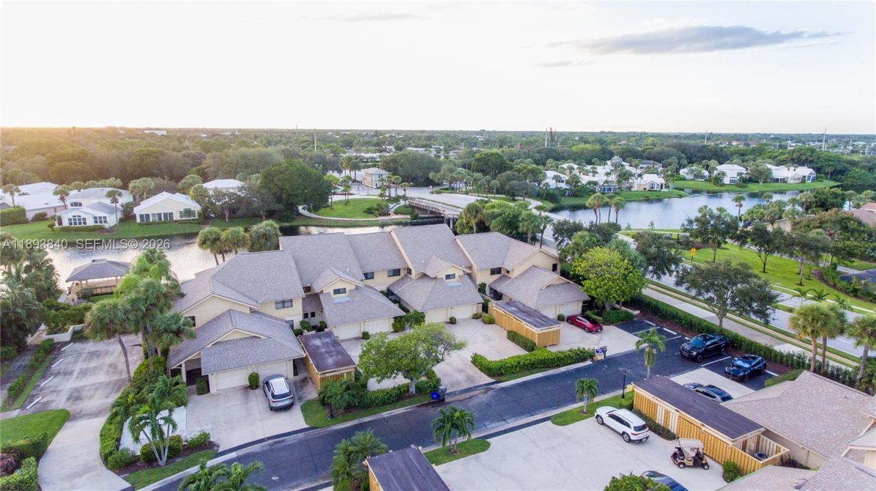 17081 Waterbend Dr, Unit 227, Jupiter, FL 33477 Photo