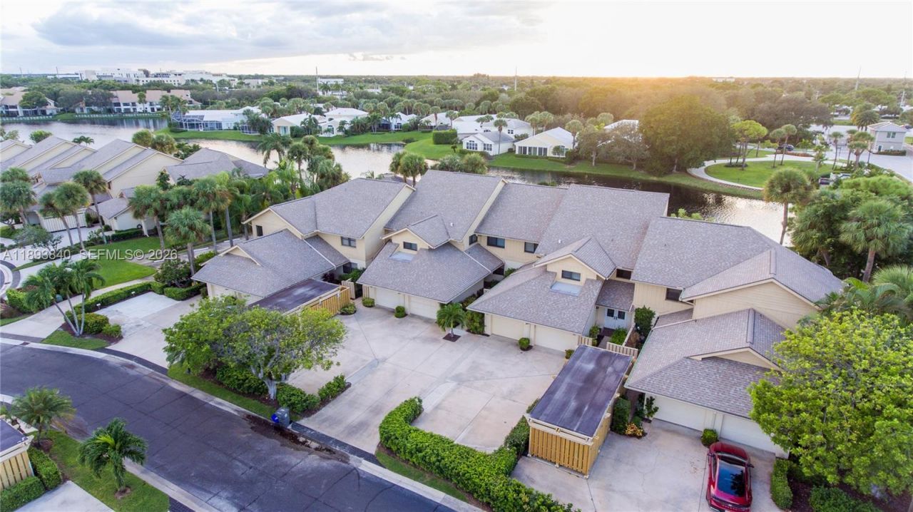 17081 Waterbend Dr, Unit 227, Jupiter, FL 33477 Photo