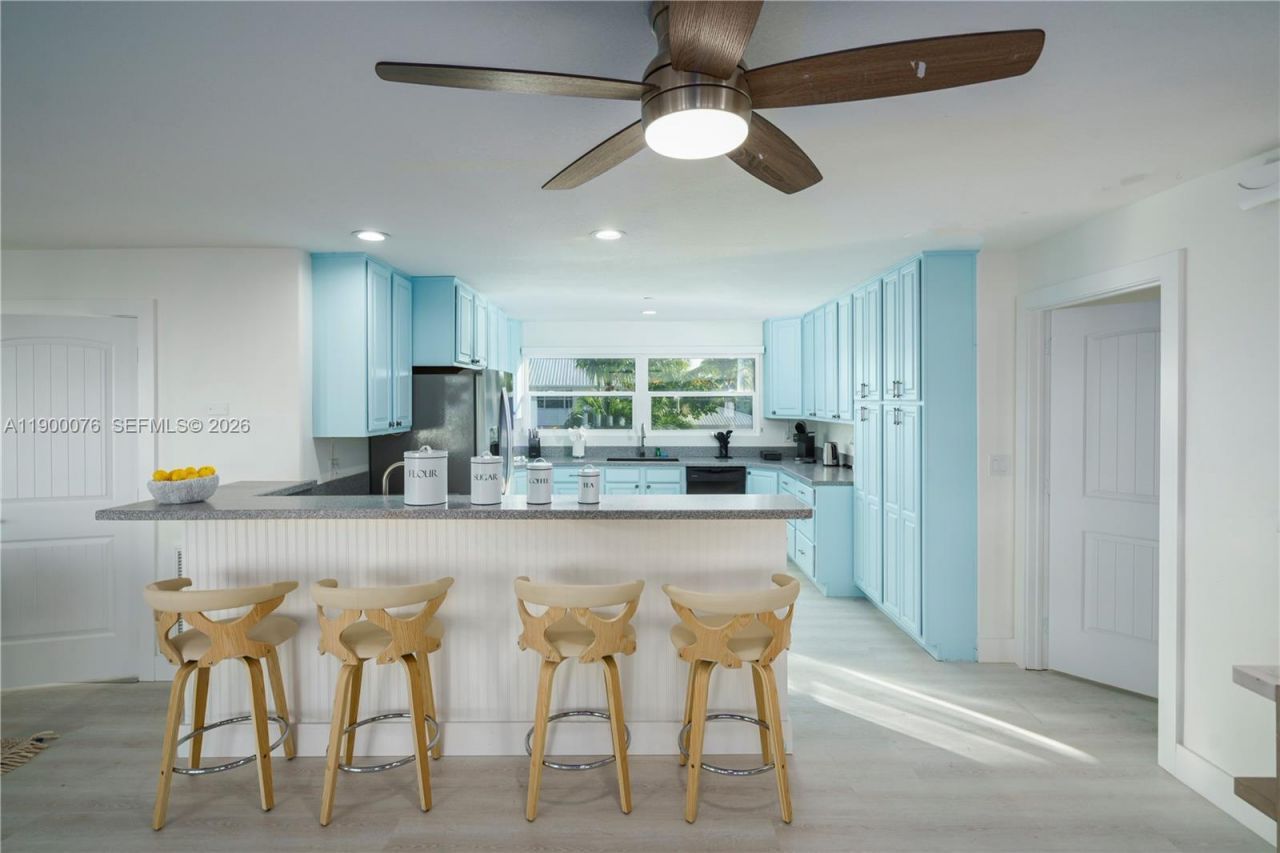 474 Peninsula Dr, Fort Pierce, FL 34946 Photo