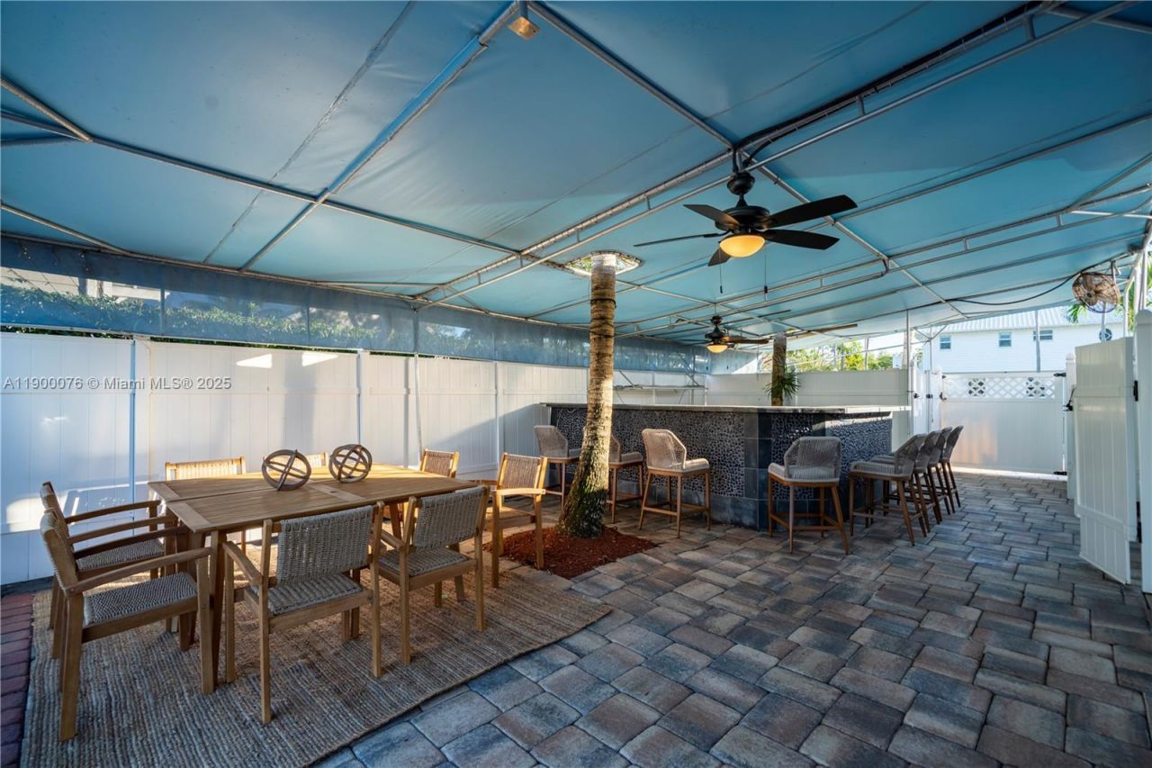 474 Peninsula Dr, Fort Pierce, FL 34946 Photo