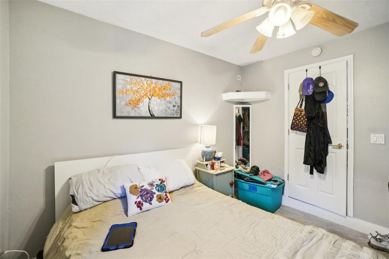 162 SE Lincoln Circle N, Saint Petersburg, FL 33703 Photo