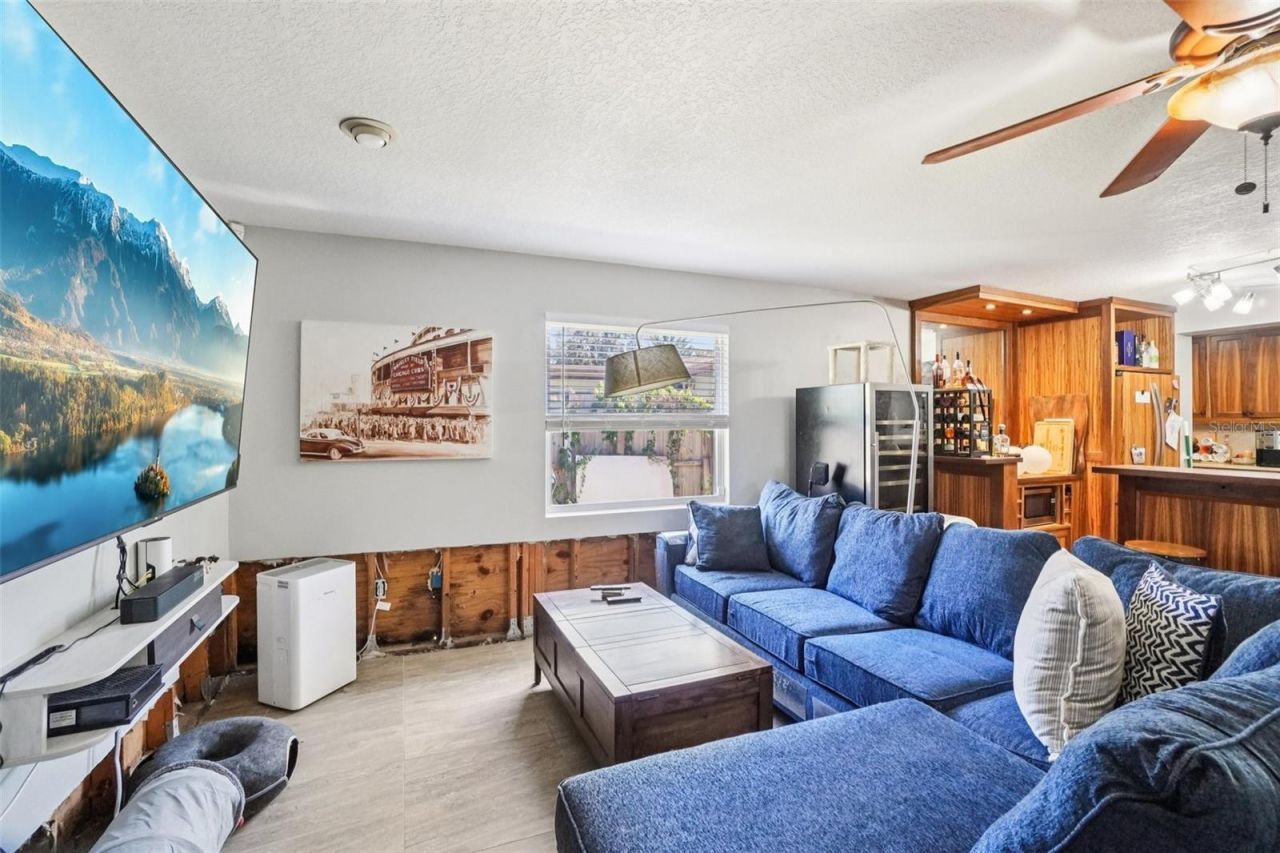 162 SE Lincoln Circle N, Saint Petersburg, FL 33703 Photo