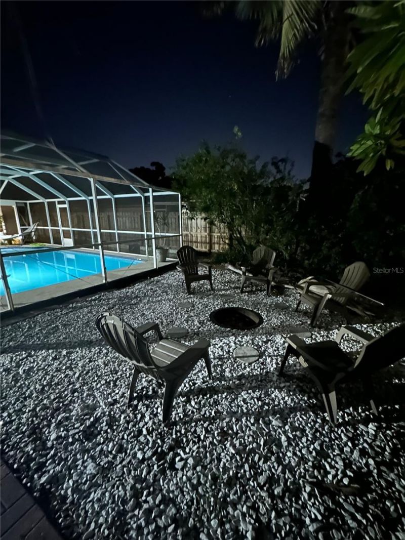 162 SE Lincoln Circle N, Saint Petersburg, FL 33703 Photo