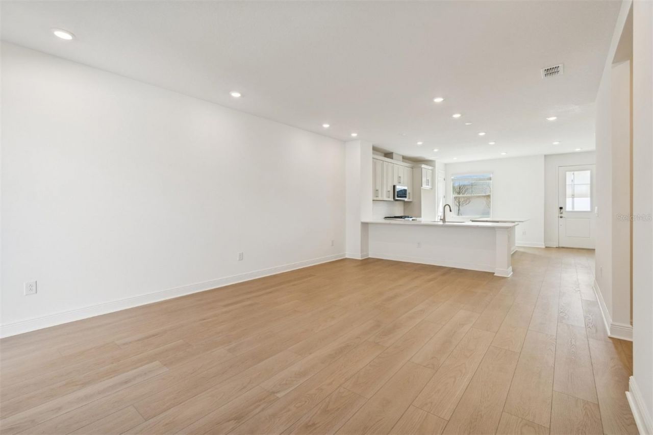 8011 Seaflower Parkway, Bradenton, FL 34210 Photo