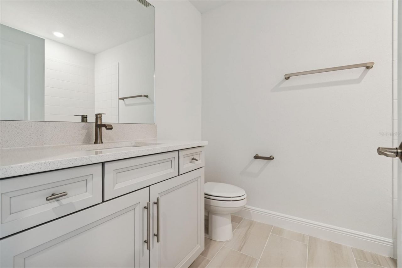 8011 Seaflower Parkway, Bradenton, FL 34210 Photo