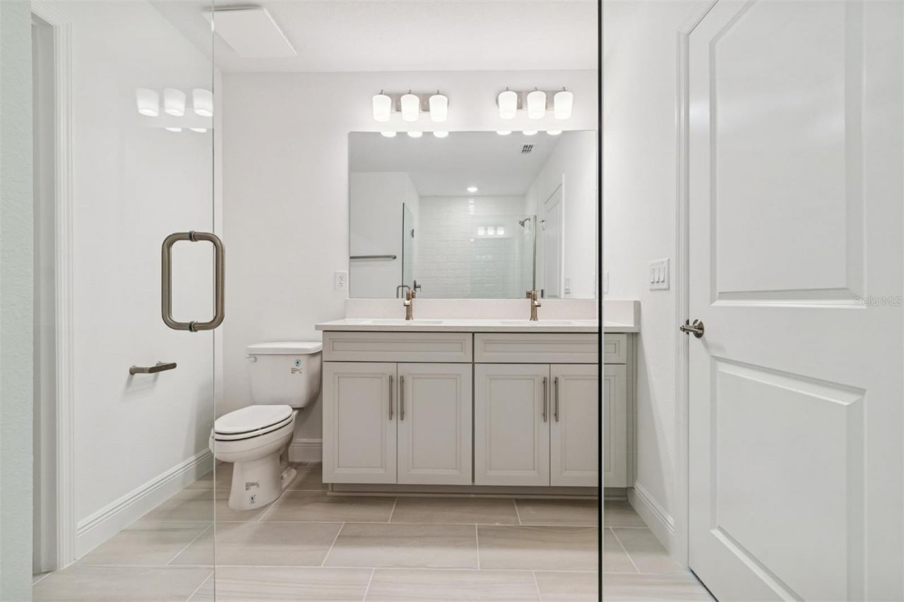 8011 Seaflower Parkway, Bradenton, FL 34210 Photo