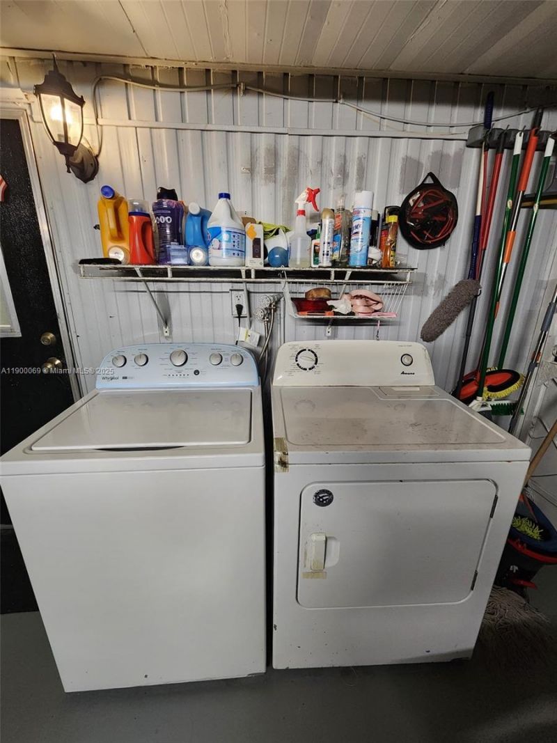 21640 NW 3rd St, Pembroke Pines, FL 33029 Photo